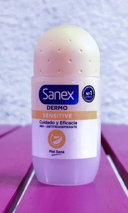 Sanex Dermo Sensitive – Antitranspirante Roll-On 48H