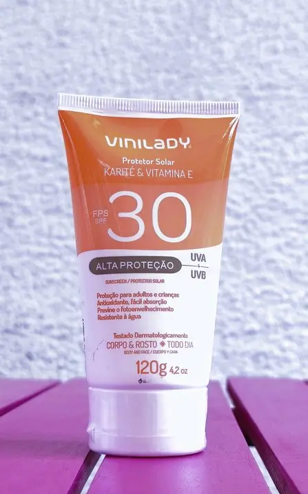 VINILaDY – Protector Solar FPS 30 Karité & Vitamina E