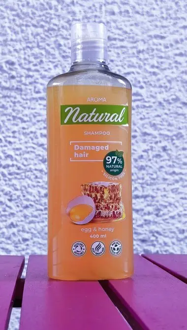 Aroma Natural – Champú Reparador con Huevo y Miel